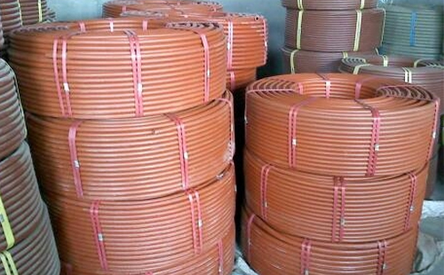 提升工程安全：聚乙烯(RPE)阻燃左贡穿线管在现代建筑中的应用